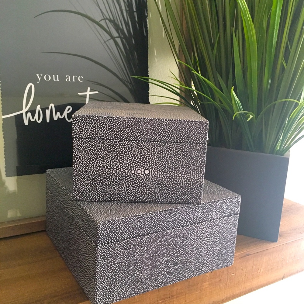 COPY - Set of beautiful storage boxes